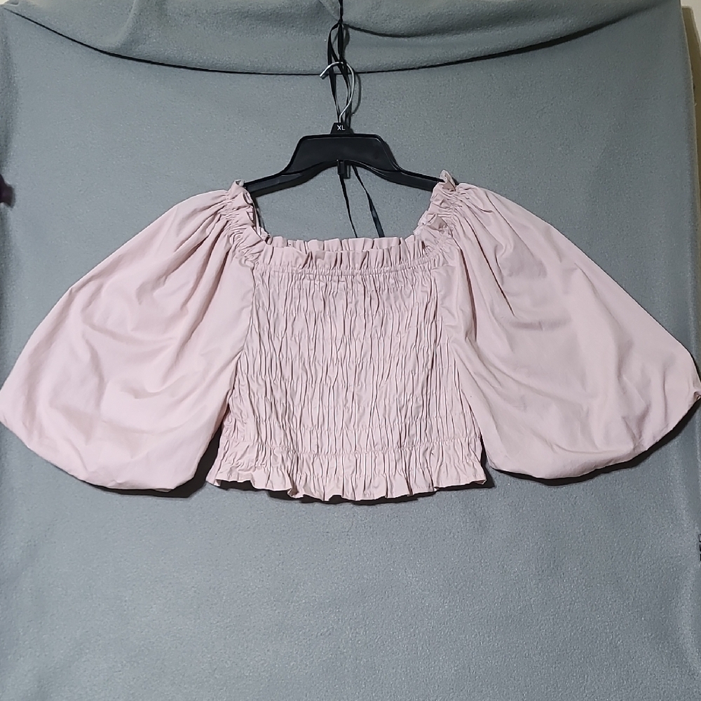 FRESHMAN Pink Shirred Smocked Puff Sleeve Crop Top Blouse - Size‎ Large NWT
